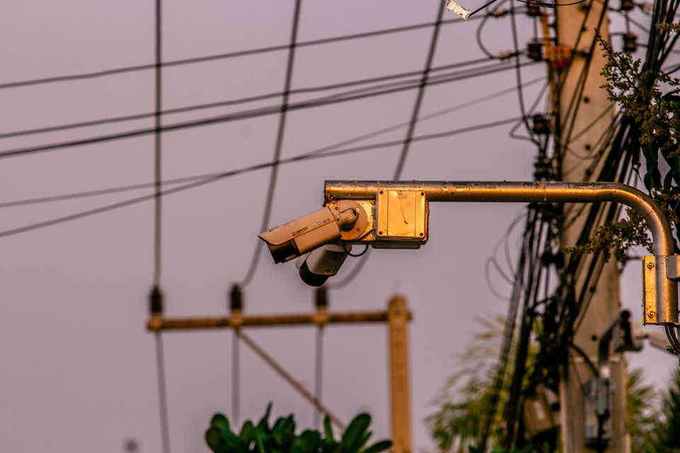 Surveillance Camera (source: pixabay)